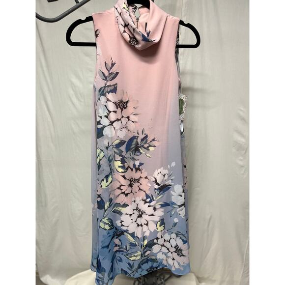 Vince Camuto Pink Floral Knee Length Dress - Picture 2 of 5